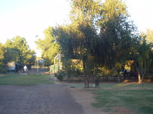 Der Komfort der "Zivilistation". Campground in Alice Springs.